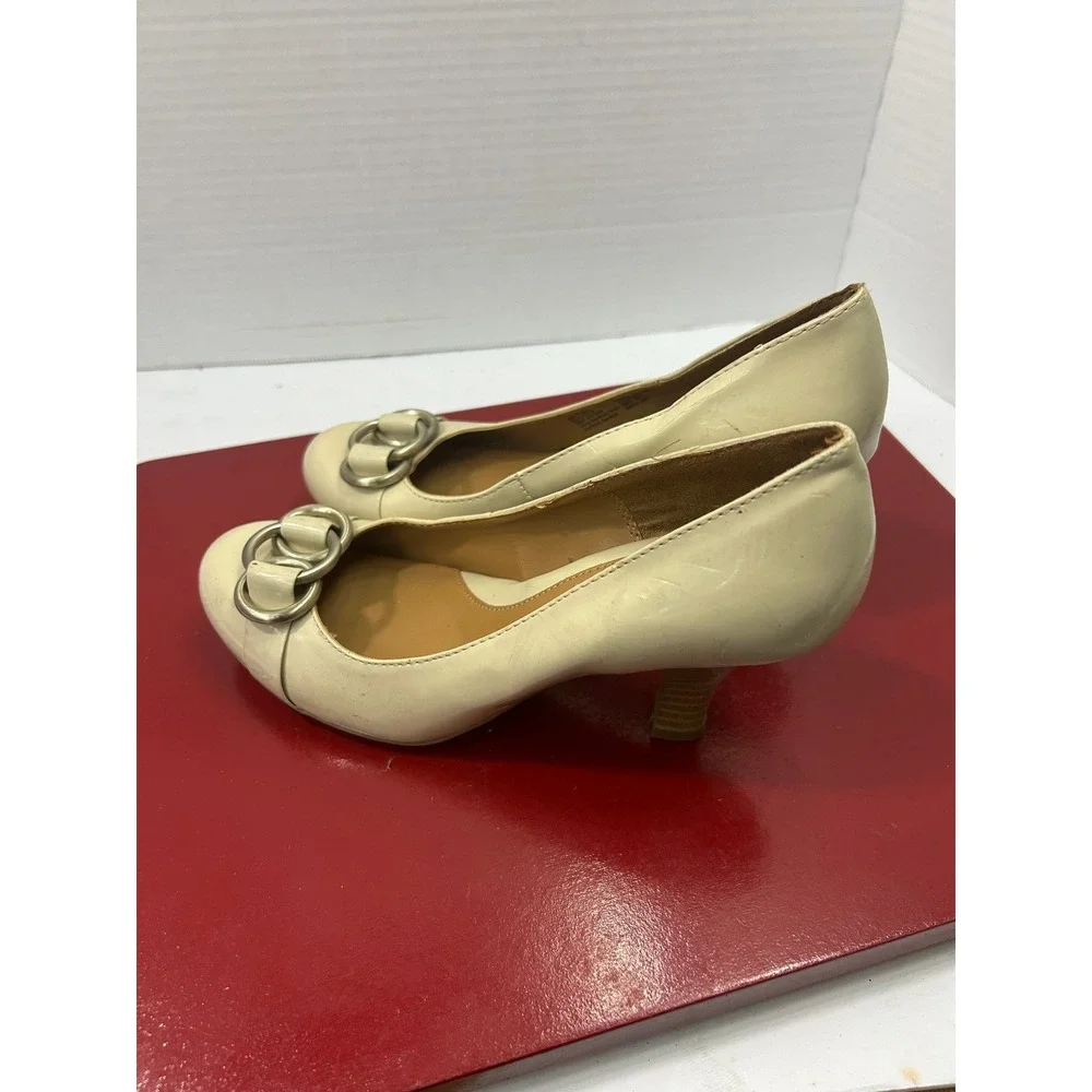 Croft Barrow Patent Pumps 6 Ivory Buckle Heel Career Office Professional Classic